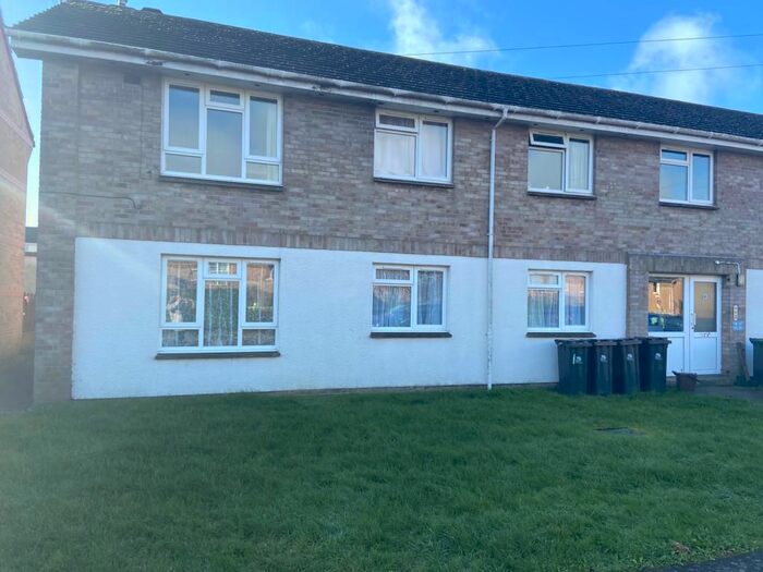2 Bedroom Flat For Sale In Canberra Crescent, Weymouth, DT3