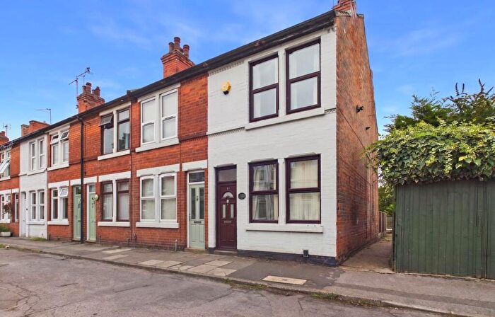 2 Bedroom End Of Terrace House For Sale In Lily Avenue, Netherfield, Nottingham, NG4