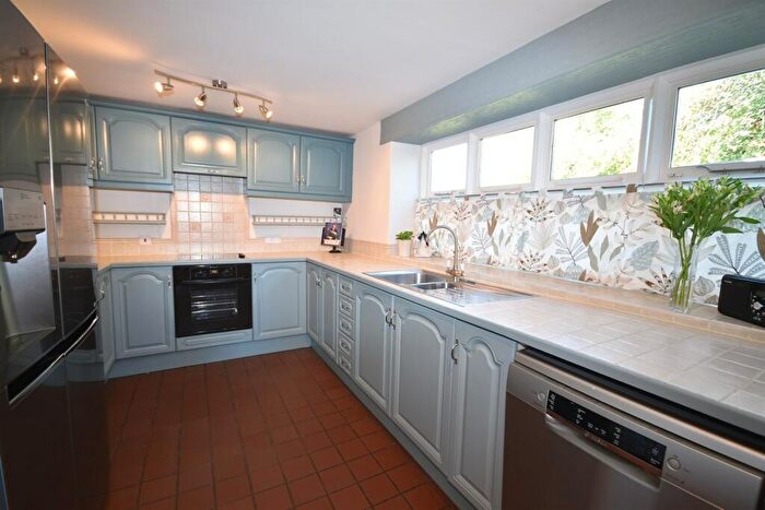 4 Bedroom Detached House For Sale In Congleton Road, Marton, SK11