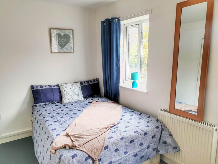 Studio To Rent In Walsall Road, Wednesbury, WS10