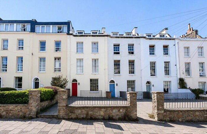 1 Bedroom Apartment For Sale In Meridian Place, Clifton, Bristol, BS8