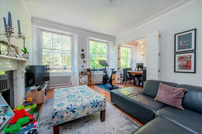 2 Bedroom Flat To Rent In Cleveland Square, London, W2