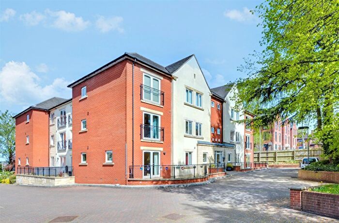 1 Bedroom Flat For Sale In Greenbanks Woodthorpe Drive, Woodthorpe, Nottingham, NG5