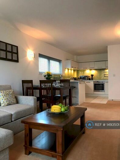 2 Bedroom Flat To Rent In California Building, London, SE13