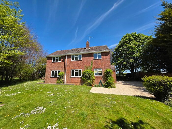 3 Bedroom Detached House To Rent In Tarrant Hinton, Blandford Forum, DT11