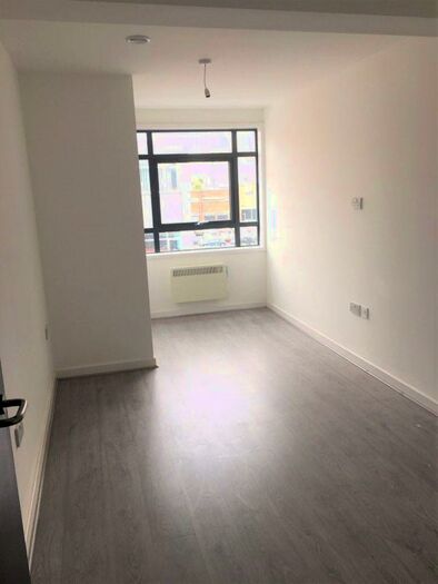 2 Bedroom Flat To Rent In London Road, Liverpool, L3