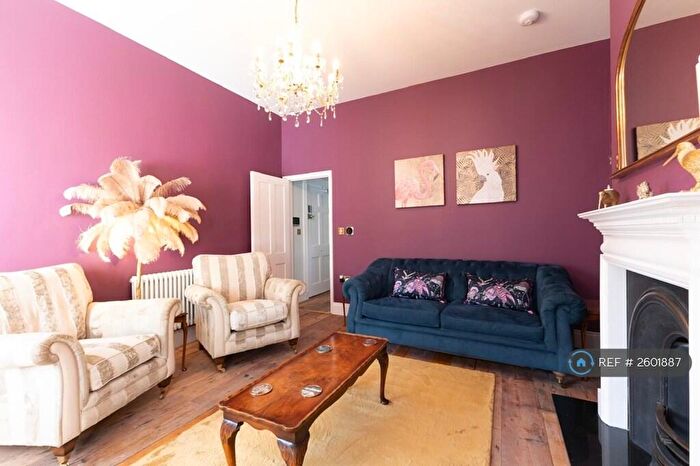 2 Bedroom Flat To Rent In West Street, Bognor Regis, PO21
