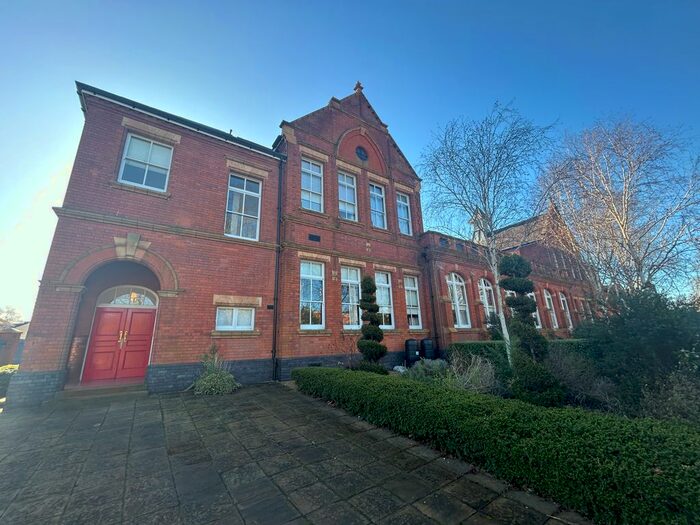 2 Bedroom Flat To Rent In The Old School, Euclid Street, Swindon, SN1