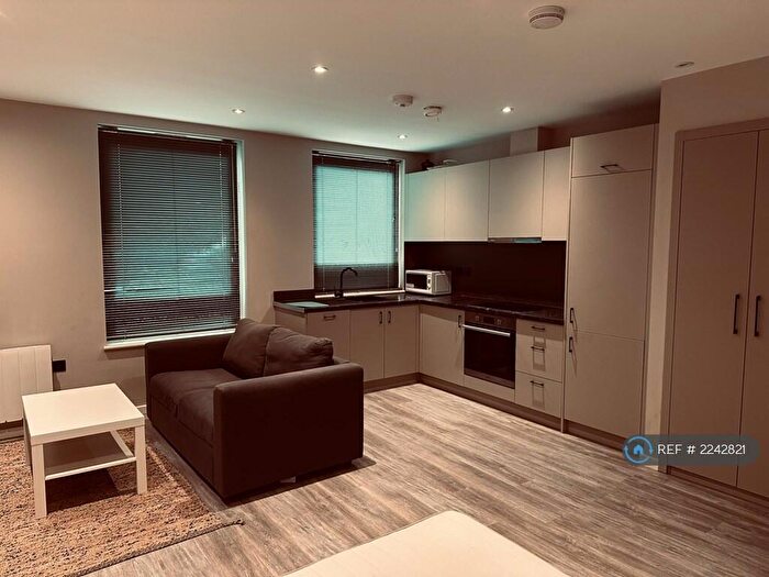 1 Bedroom Flat To Rent In Cutbush Court, Lower Earley, Reading, RG6