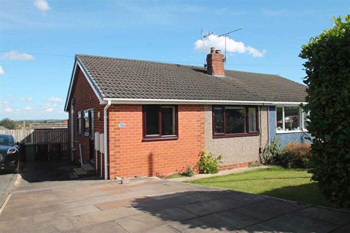 2 Bedroom Semi-Detached Bungalow For Sale In Oakwood Road, Wetherby, LS22