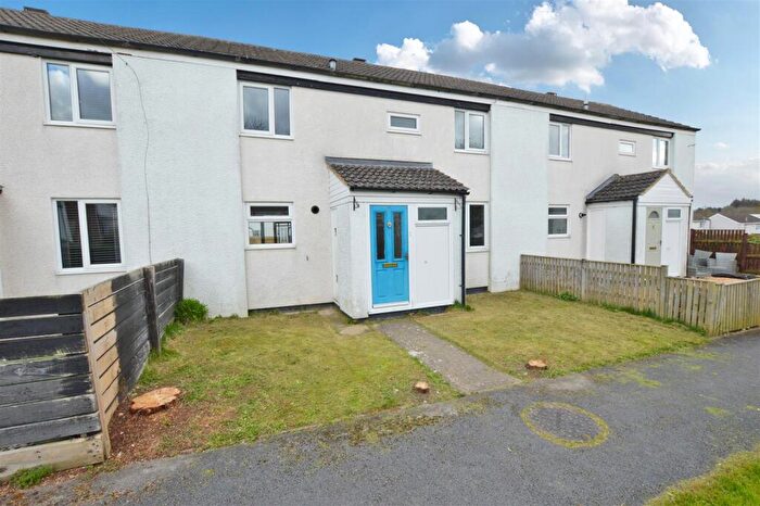 4 Bedroom Terraced House For Sale In Bedford Close, Catterick Garrison, DL9
