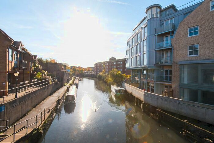 1 Bedroom Flat To Rent In London Road, Brentford, Uk, TW8