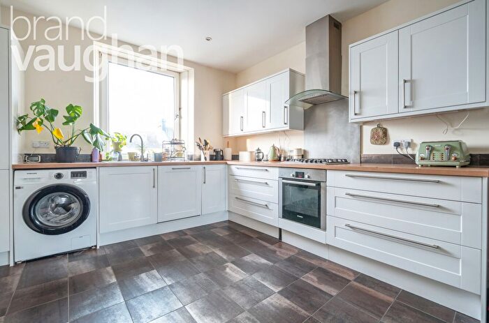 2 Bedroom Flat To Rent In Montpelier Road, Brighton, East Sussex, BN1