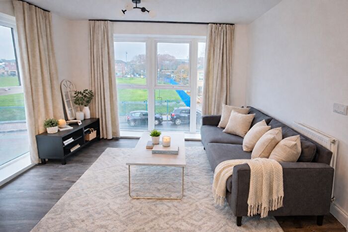 2 Bedroom Flat For Sale In St. Lukes Road, Birmingham, B5