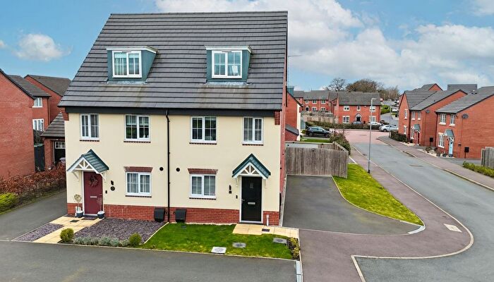 3 Bedroom Semi Detached House For Sale In Springbank Road, Shavington, CW2