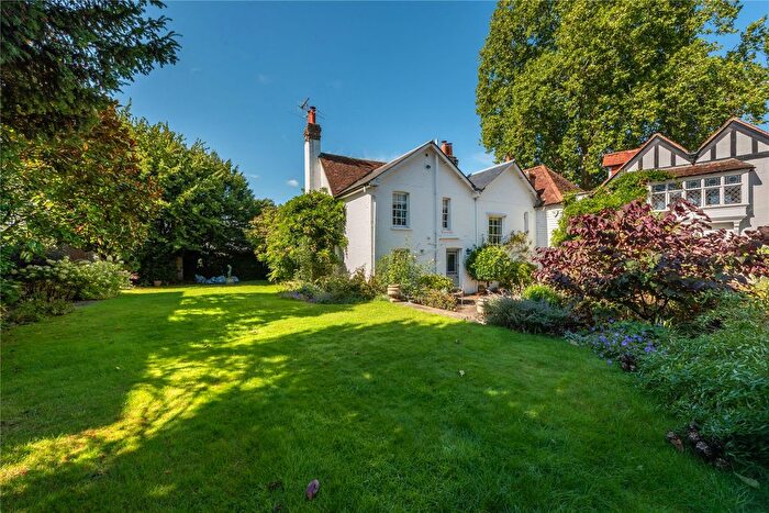 4 Bedroom Detached House For Sale In Middle Street, Brockham, Betchworth, Surrey, RH3