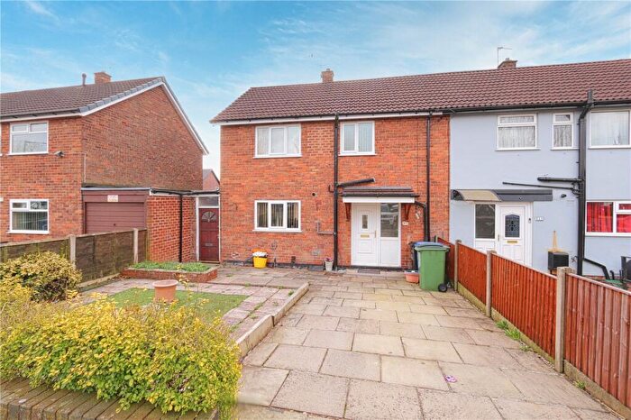 3 Bedroom End Of Terrace House For Sale In Northumberland Road, Stockport, Greater Manchester, SK5