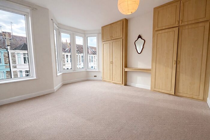 2 Bedroom Terraced House To Rent In Westminster Road, Bristol, BS5