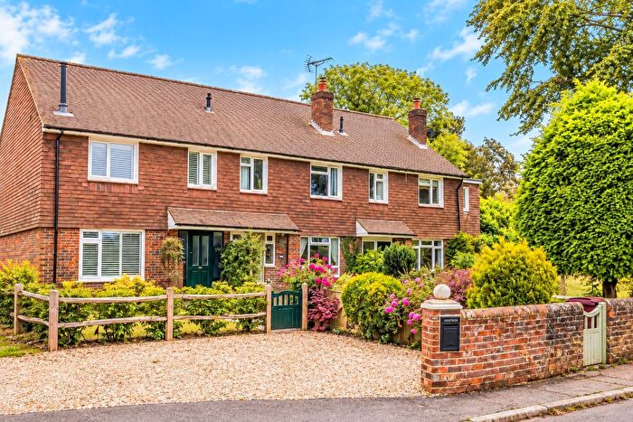 3 Bedroom Semi Detached House For Sale In North Street, Westbourne, PO10