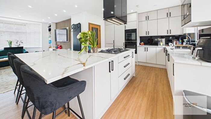 3 Bedroom Semi-Detached House For Sale In Hornby Street, Bury, BL9