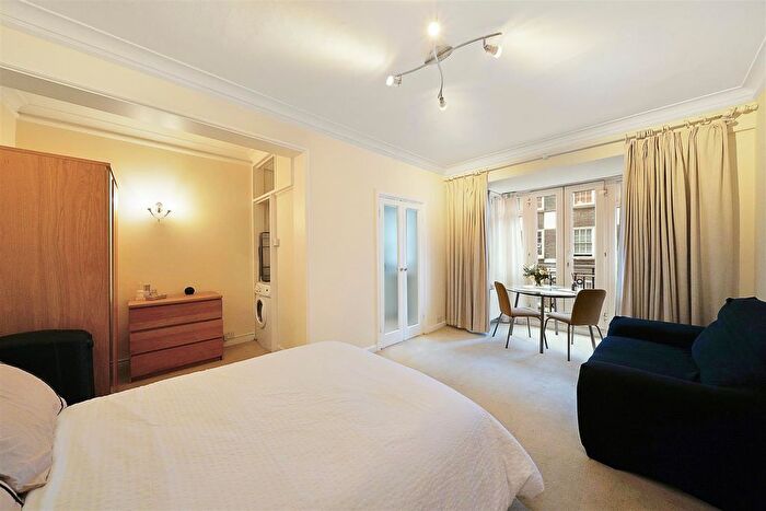 Studio To Rent In Marsham Street, London, SW1P