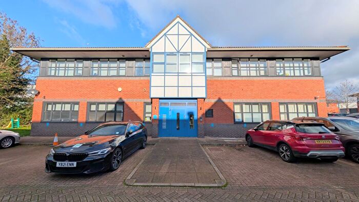 1 Bedroom Flat To Rent In Tolpits Lane, Watford, WD18