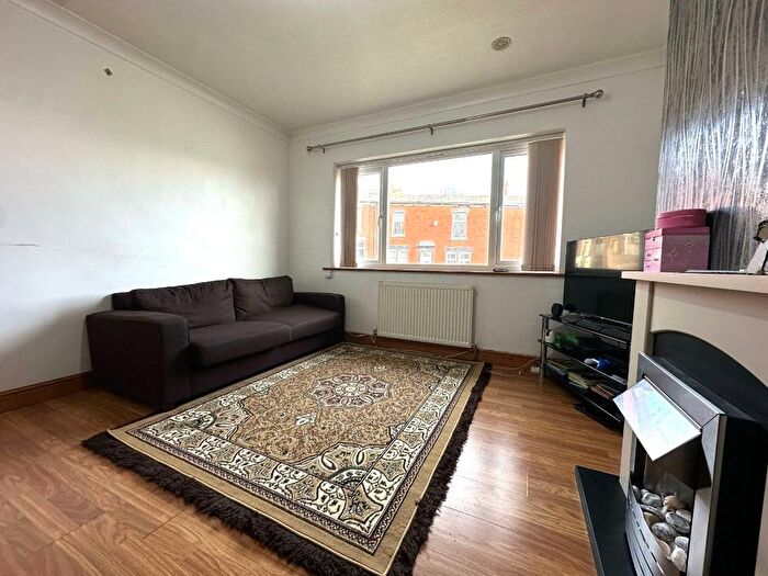 2 Bedroom Bungalow To Rent In Leopold Road, Blackburn, BB2