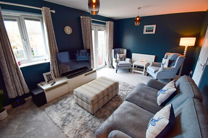 4 Bedroom Town House For Sale In Wesham Park Drive, Wesham, Preston, PR4