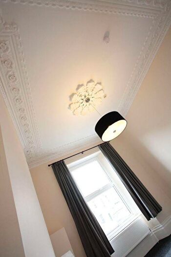 1 Bedroom Flat To Rent In Queens Road, Clifton, BS8