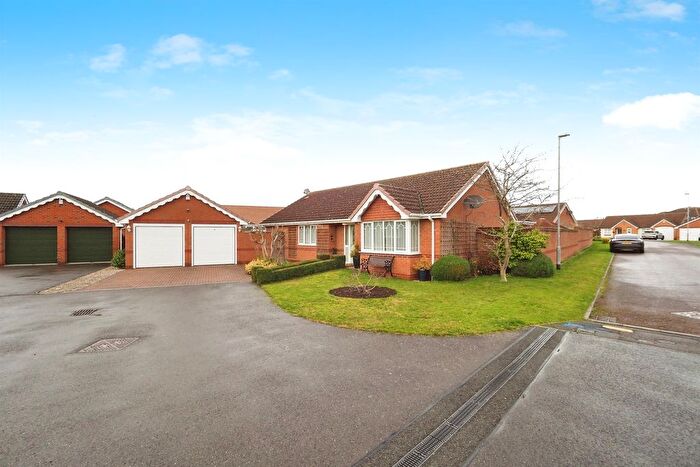 3 Bedroom Detached Bungalow For Sale In Partridge Close, Rainworth, Mansfield, NG21