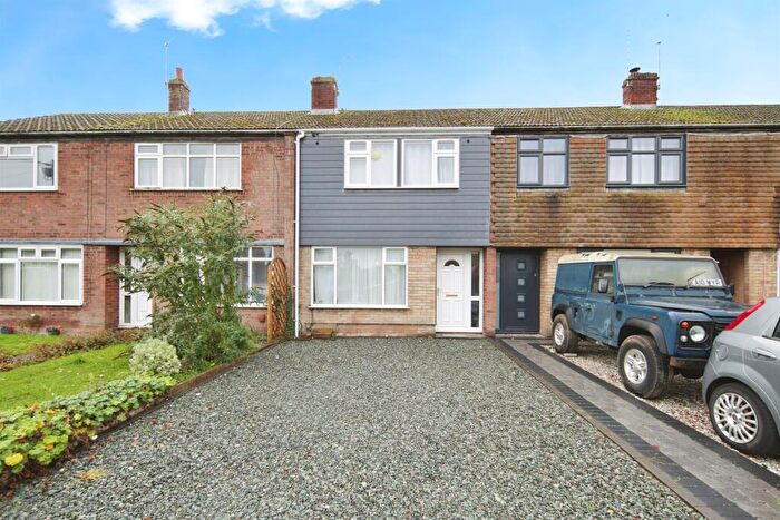 3 Bedroom Terraced House For Sale In Handley Close, Ryton On Dunsmore, Coventry, CV8