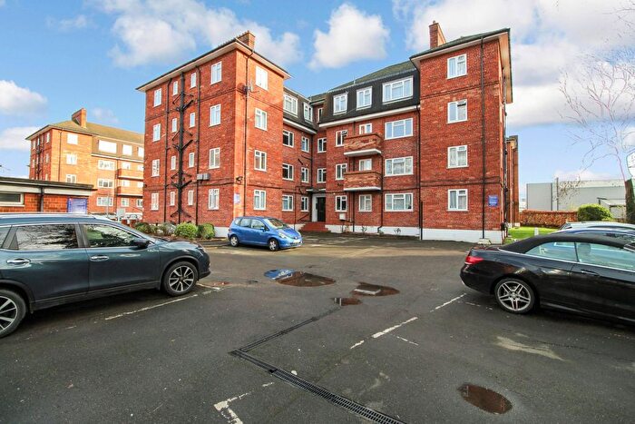 1 Bedroom Flat To Rent In Empire Court, North End Road, Wembley Park, HA9