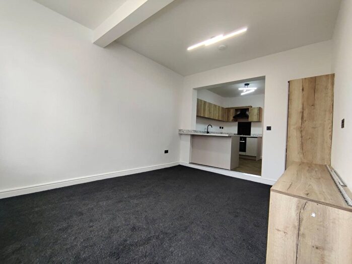 2 Bedroom Flat To Rent In Vittoria Street, Birmingham, B3