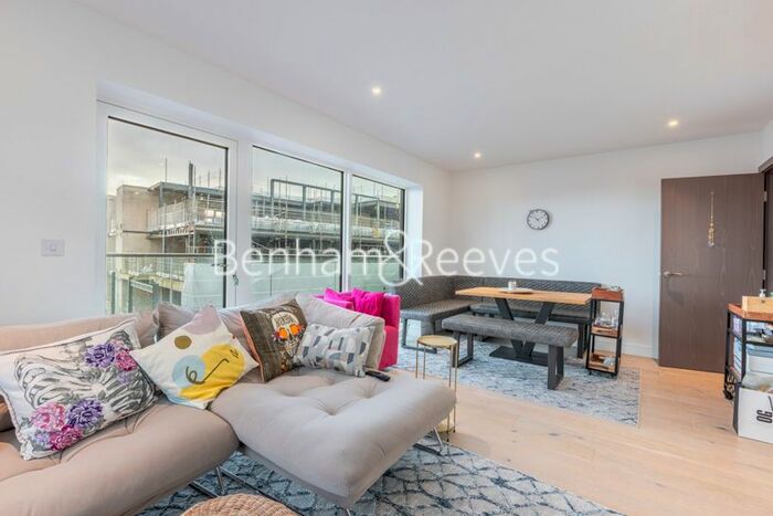 2 Bedroom Flat To Rent In Tierney Lane, Hammersmith, W6
