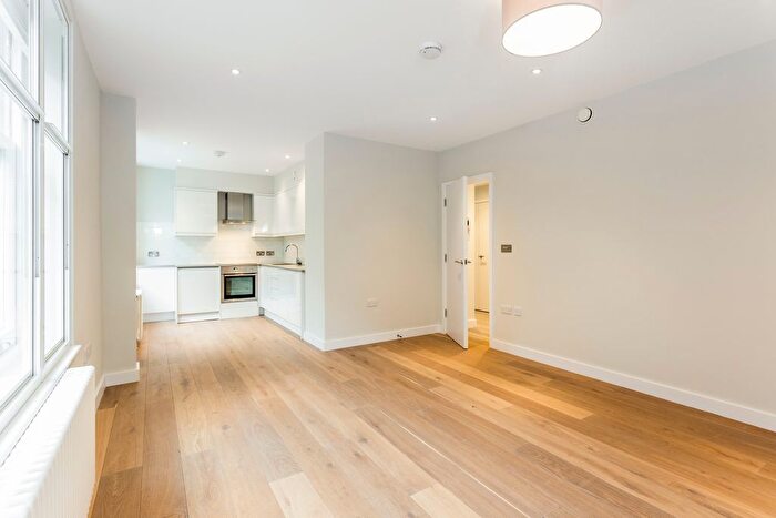 2 Bedroom Flat To Rent In Lisle Street, Chinatown, WC2H