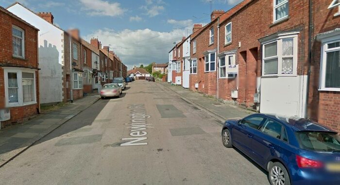 3 Bedroom Terraced House To Rent In Newington Road, Northampton, Northamptonshire, NN2