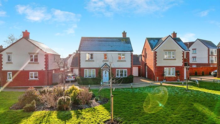 4 Bedroom Detached House For Sale In Academy Drive, Northampton, NN2