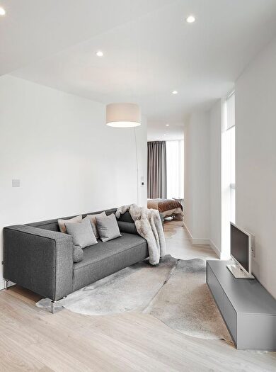 1 Bedroom Flat To Rent In Saffron Central Square, Croydon, CR0