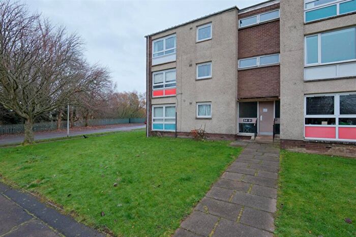 1 Bedroom Apartment For Sale In Burnblea Gardens, Hamilton, ML3