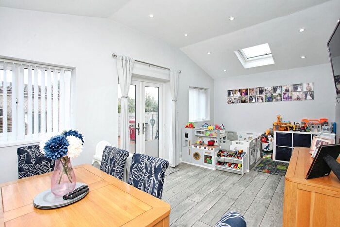 3 Bedroom End Terrace House For Sale In Shakespeare Road, Cwmbran, NP44