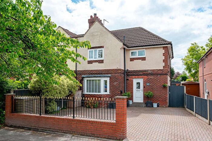 3 Bedroom Semi Detached House To Rent In Boroughbridge Road, York, YO26