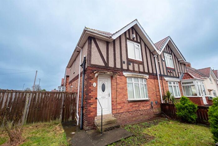 3 Bedroom Semi-Detached House To Rent In Durham Road, Humbledon, Sunderland, SR3