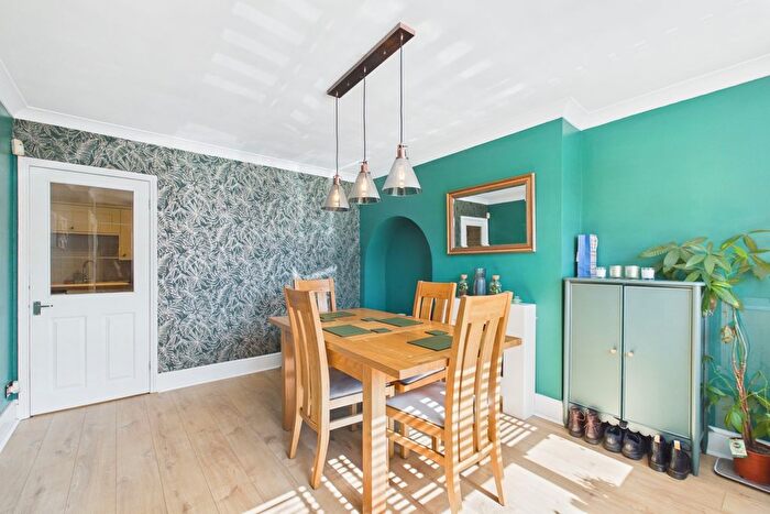 3 Bedroom End Terrace House For Sale In Chapelfields Road, York, North Yorkshire, YO26