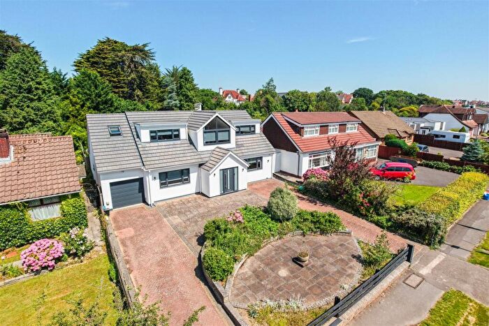 5 Bedroom House For Sale In Evenlode Avenue, Penarth, CF64