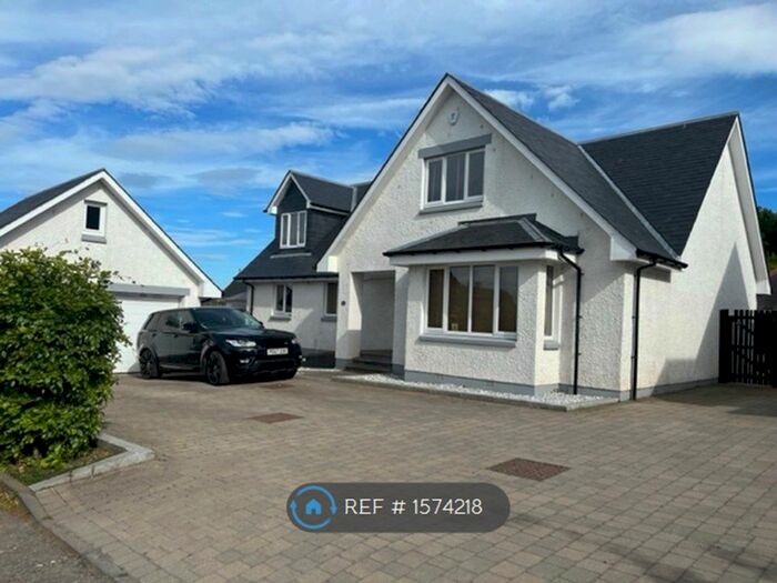 6 Bedroom Detached House To Rent In Letham Park, Pumpherston, Livingston, EH53