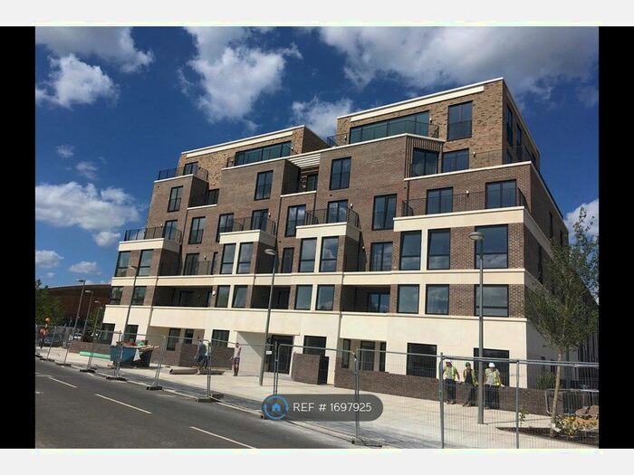 1 Bedroom Flat To Rent In Parkview Mansions, London, E20