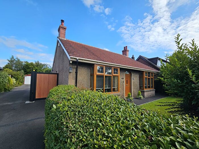 2 Bedroom Bungalow For Sale In Halfpenny Lane, Longridge, PR3