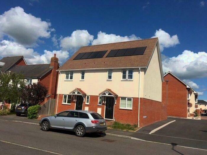 2 Bedroom Semi-Detached House To Rent In Amesbury - Butterfield Drive, SP4