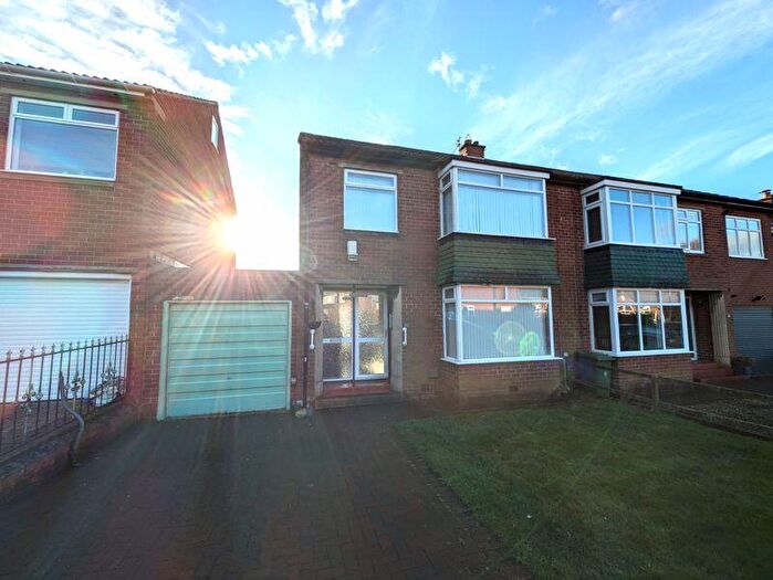 3 Bedroom Semi-Detached House To Rent In Ryton, Burnaby Drive, NE40