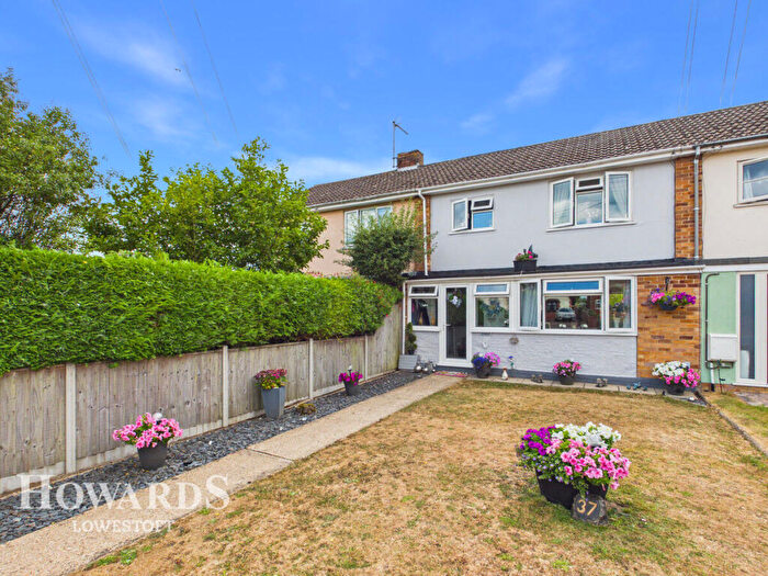3 Bedroom Terraced House For Sale In Market Lane, Blundeston, NR32